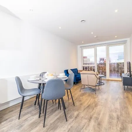 City Escape - Unwind In Style Barking  Exterior photo