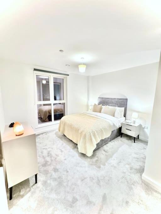 Escape - Unwind In Style Barking (Greater London)